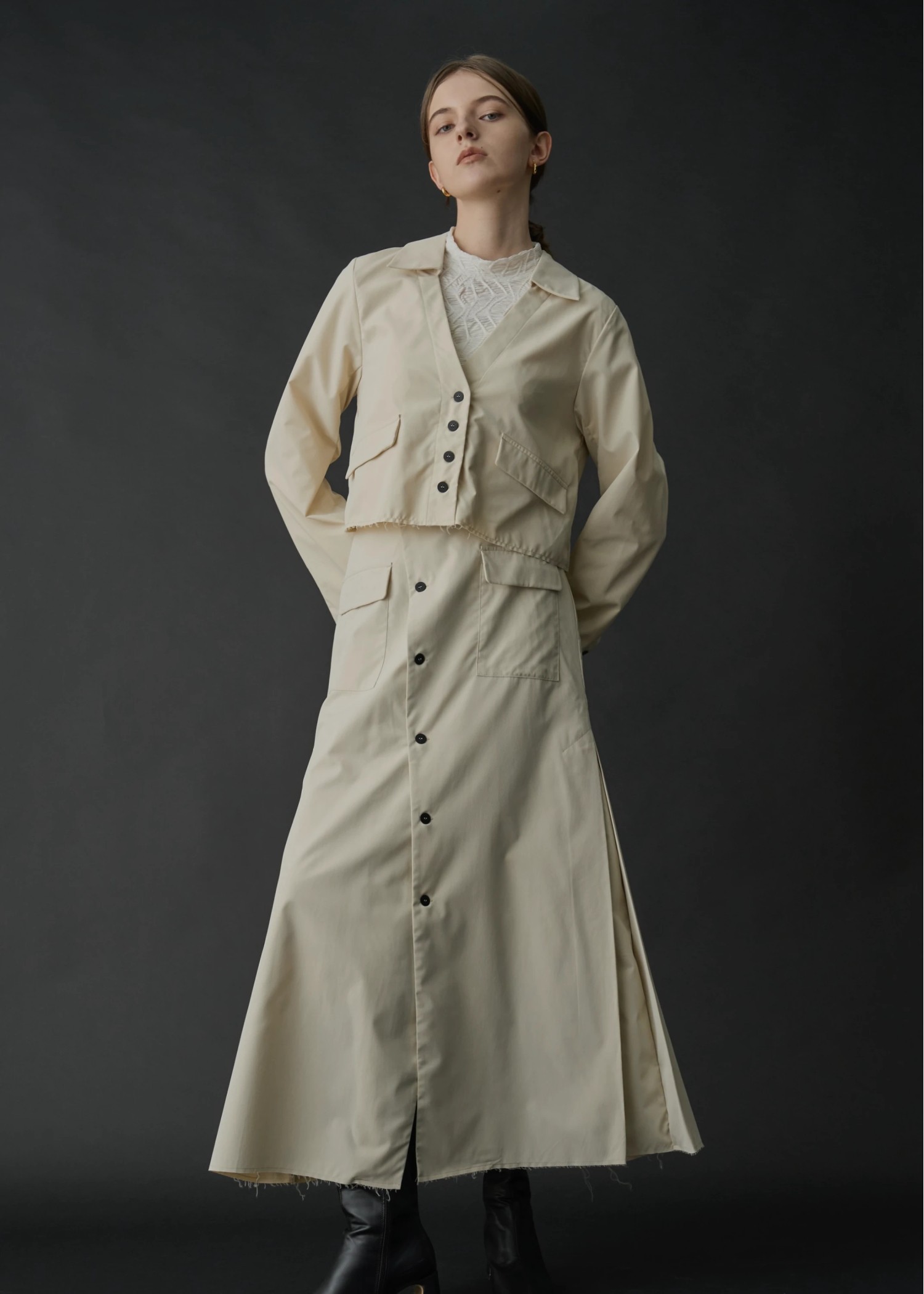 side box tuck wrap flare bi color button SK