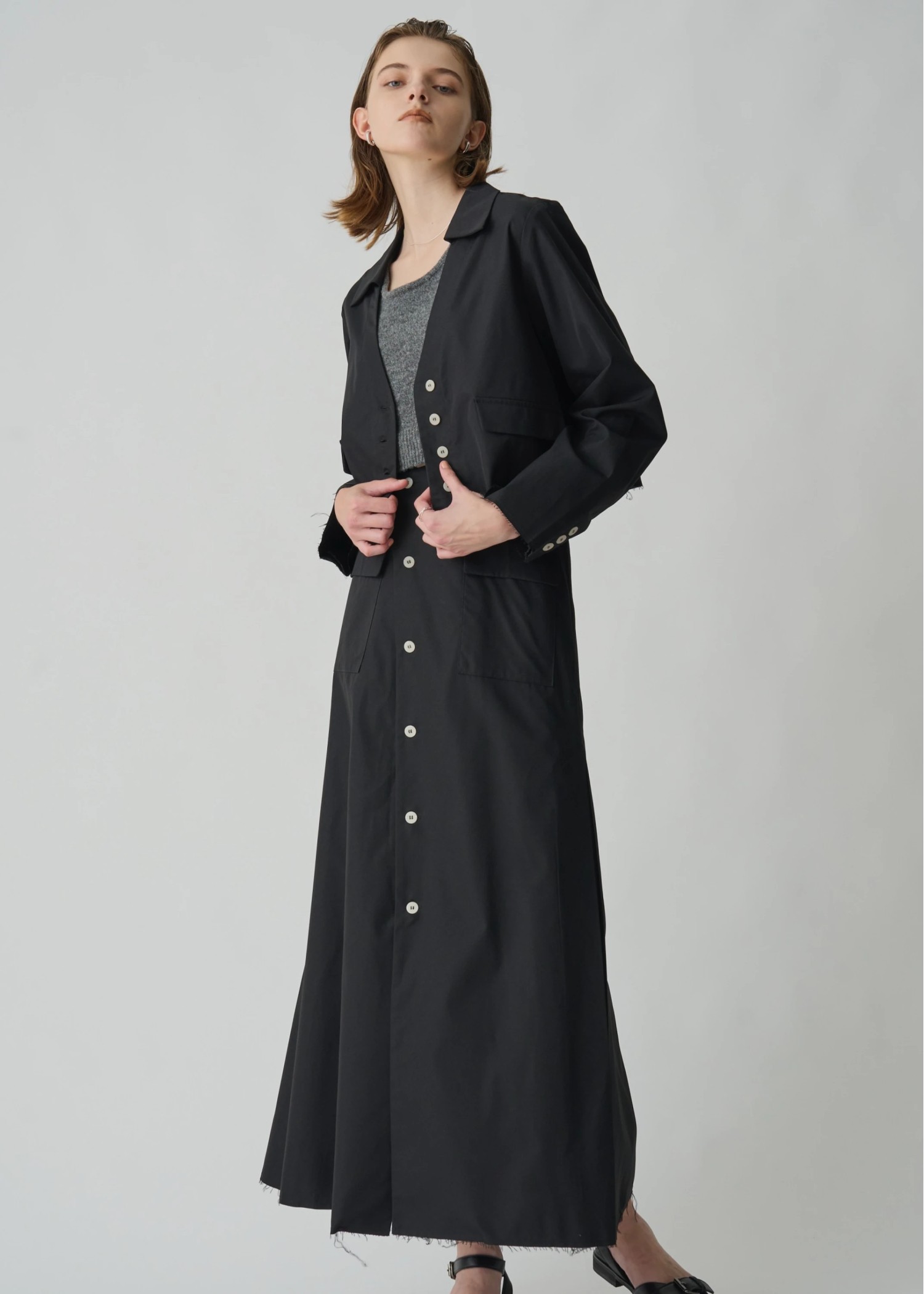 side box tuck wrap flare bi color button SK