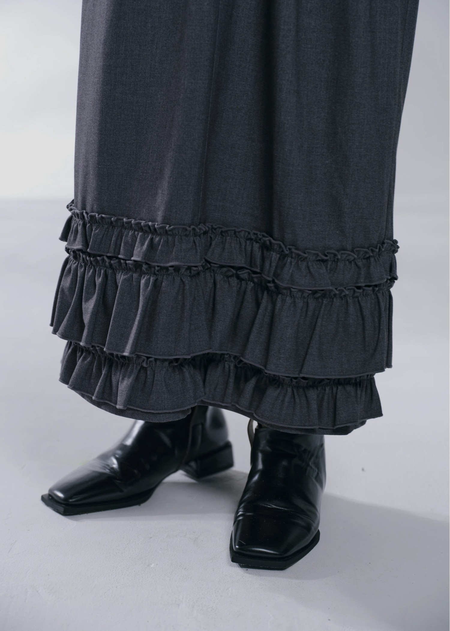 hem frill tuck pencil SK