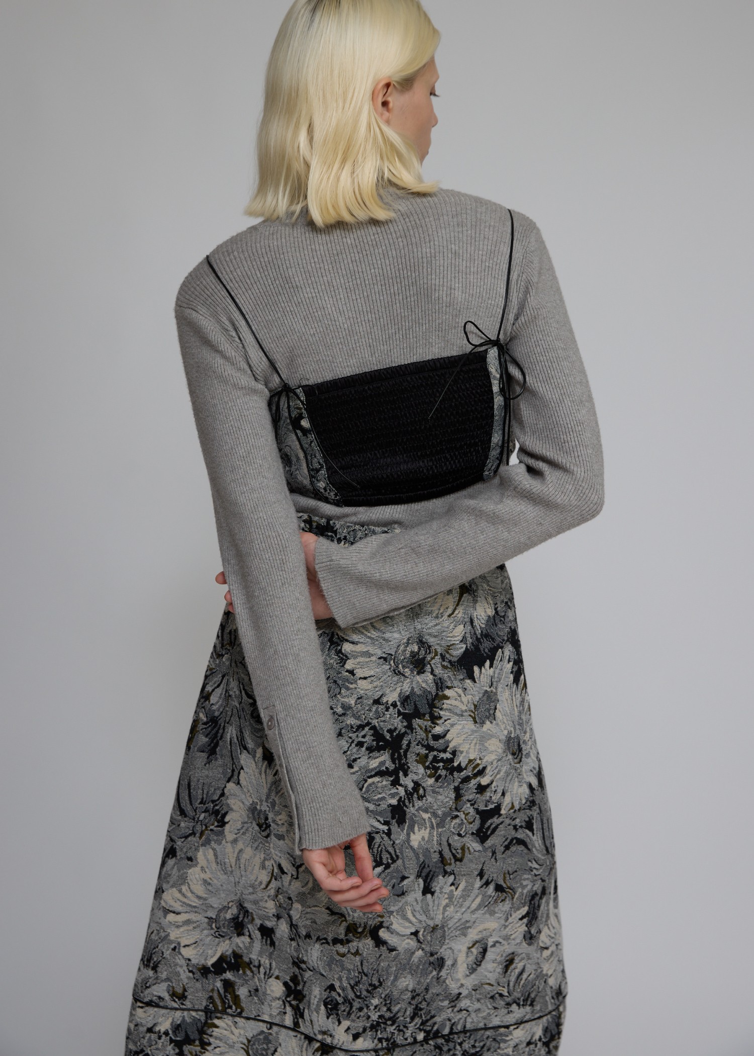 gobelin bustier & constructive cocoon SK set up