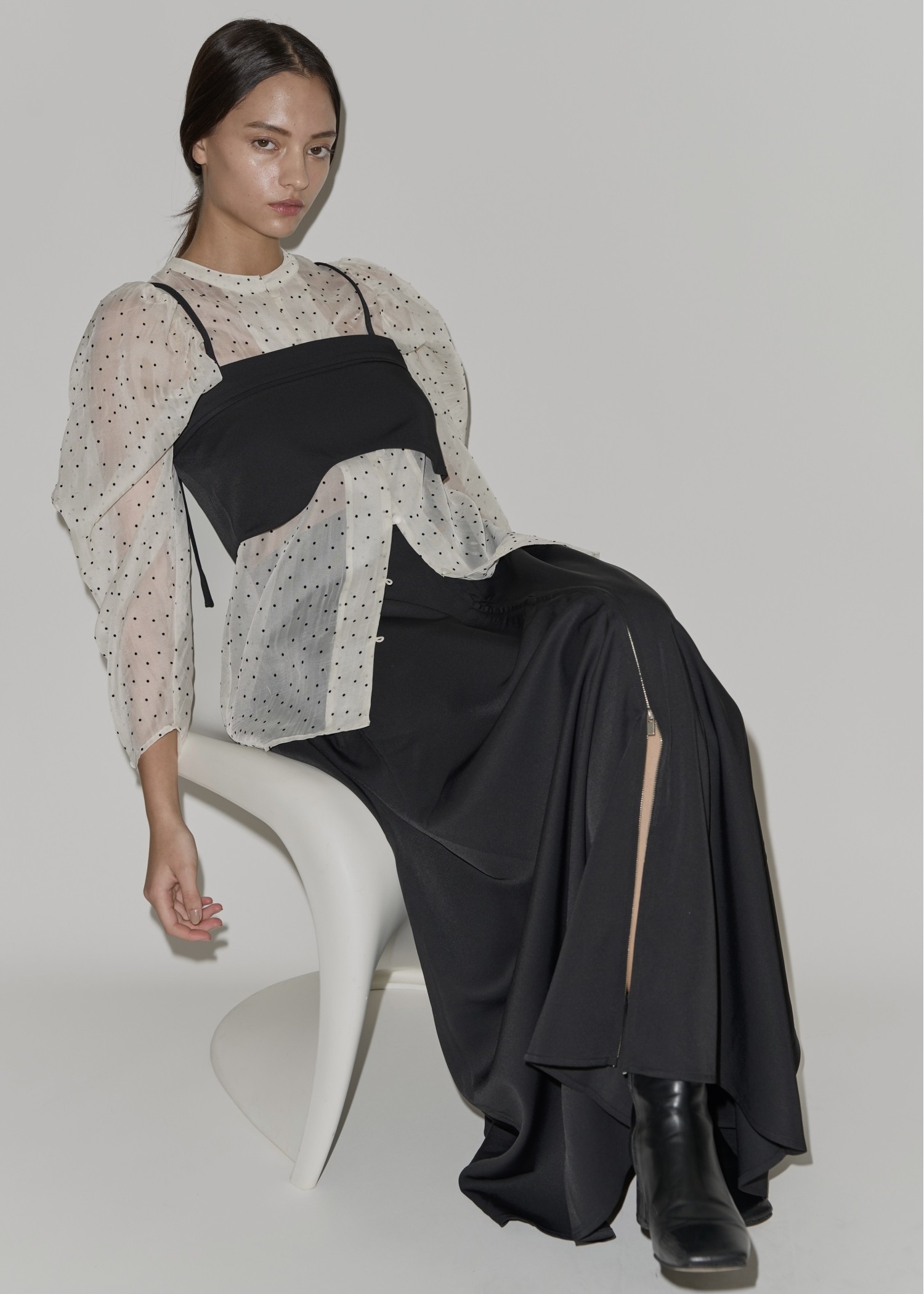 volume gather sleeve dot sheer BL