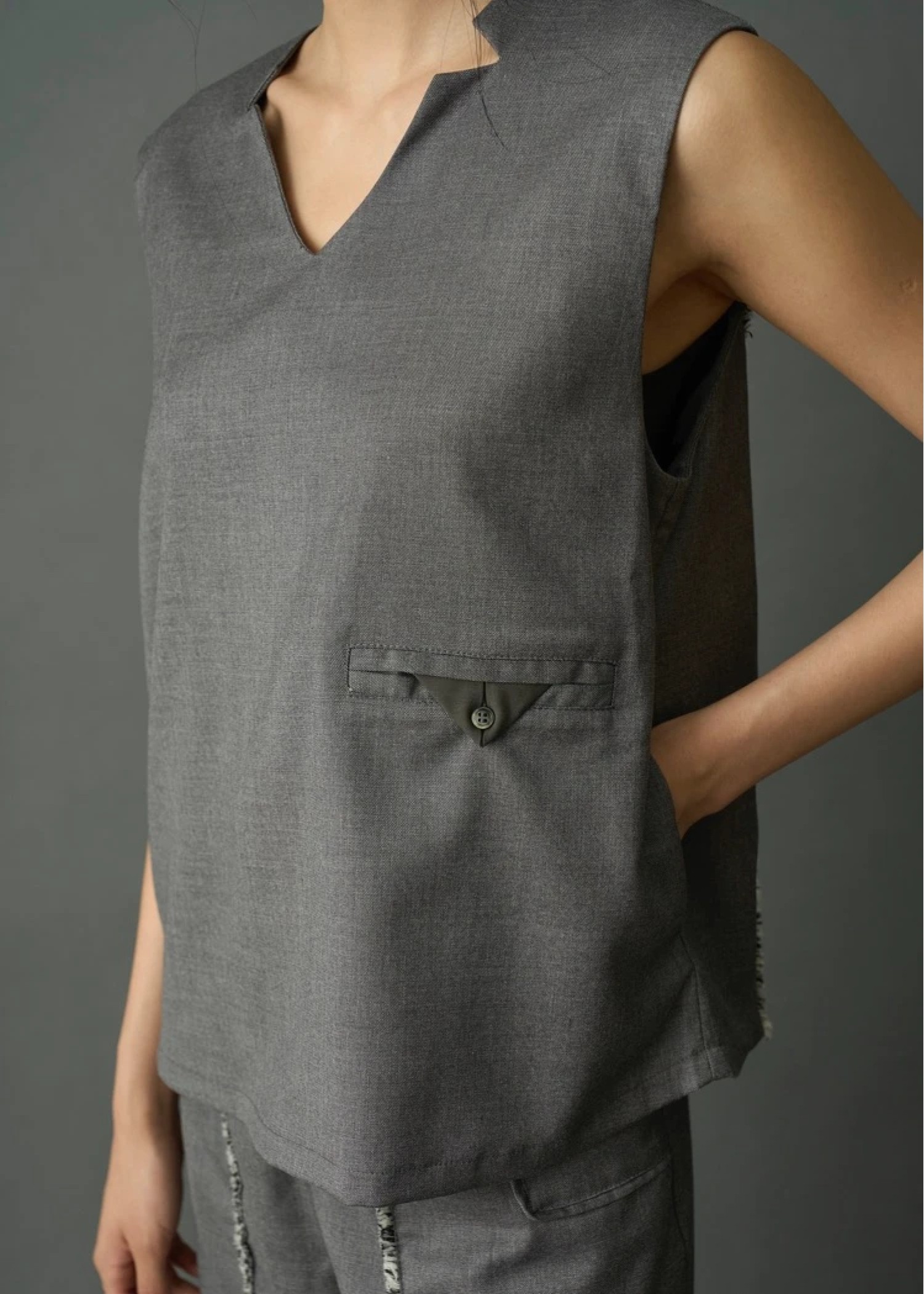 2way incision neck fringe no sleeve tops