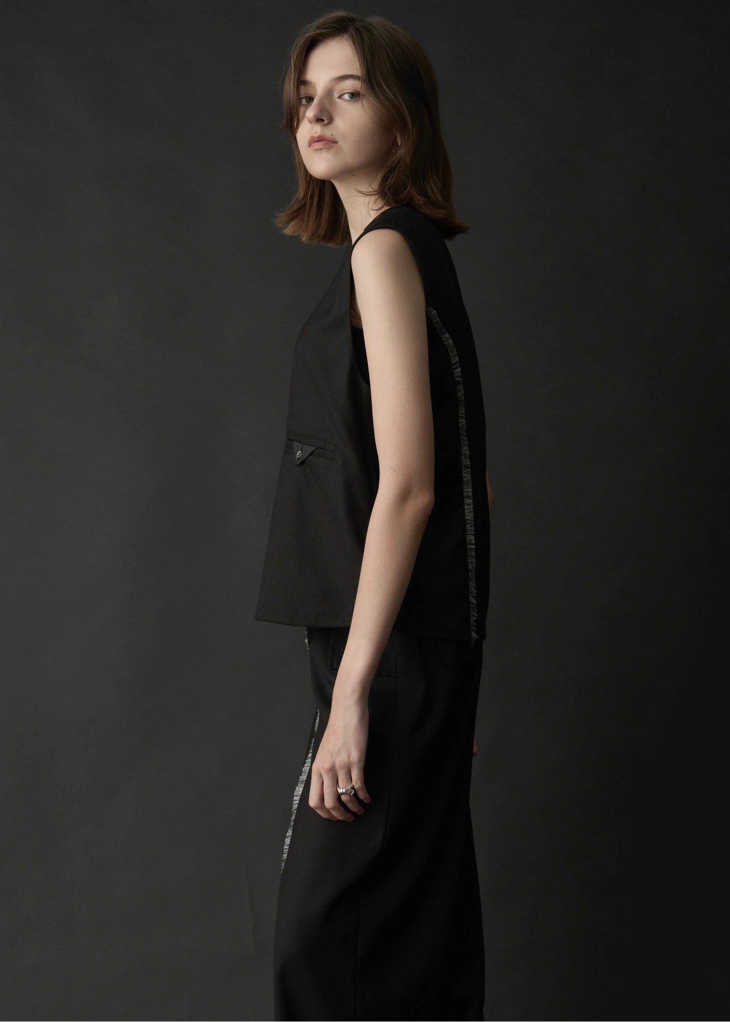 2way incision neck fringe no sleeve tops