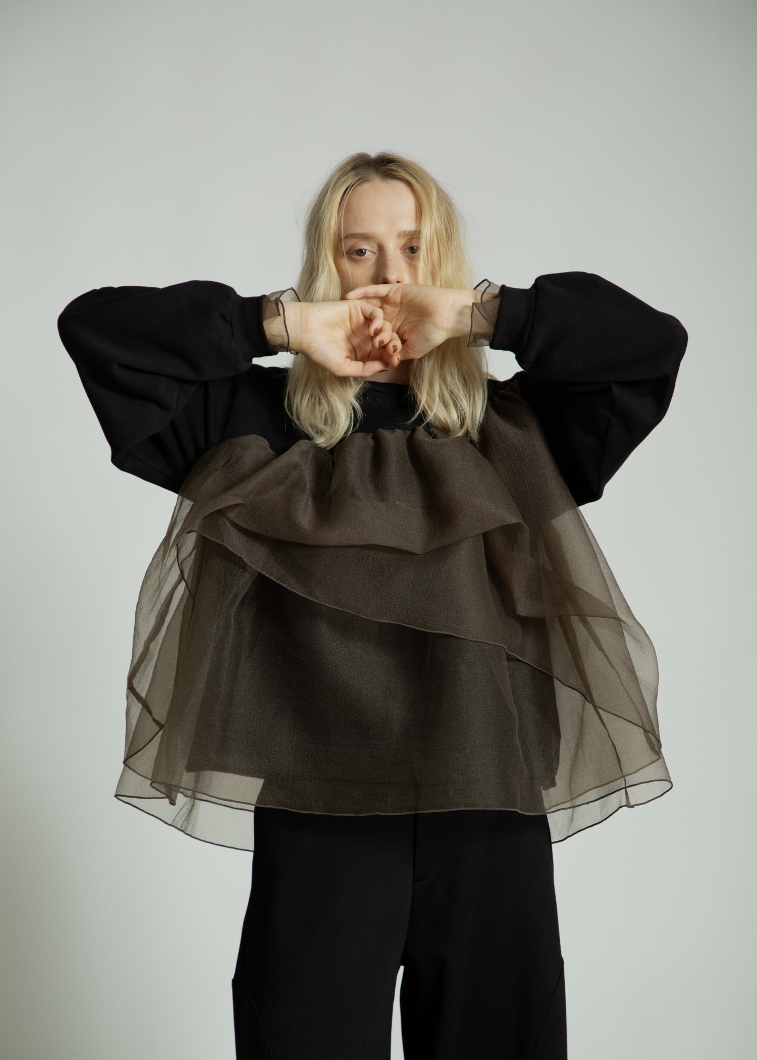 slant organdy docking sweat tops