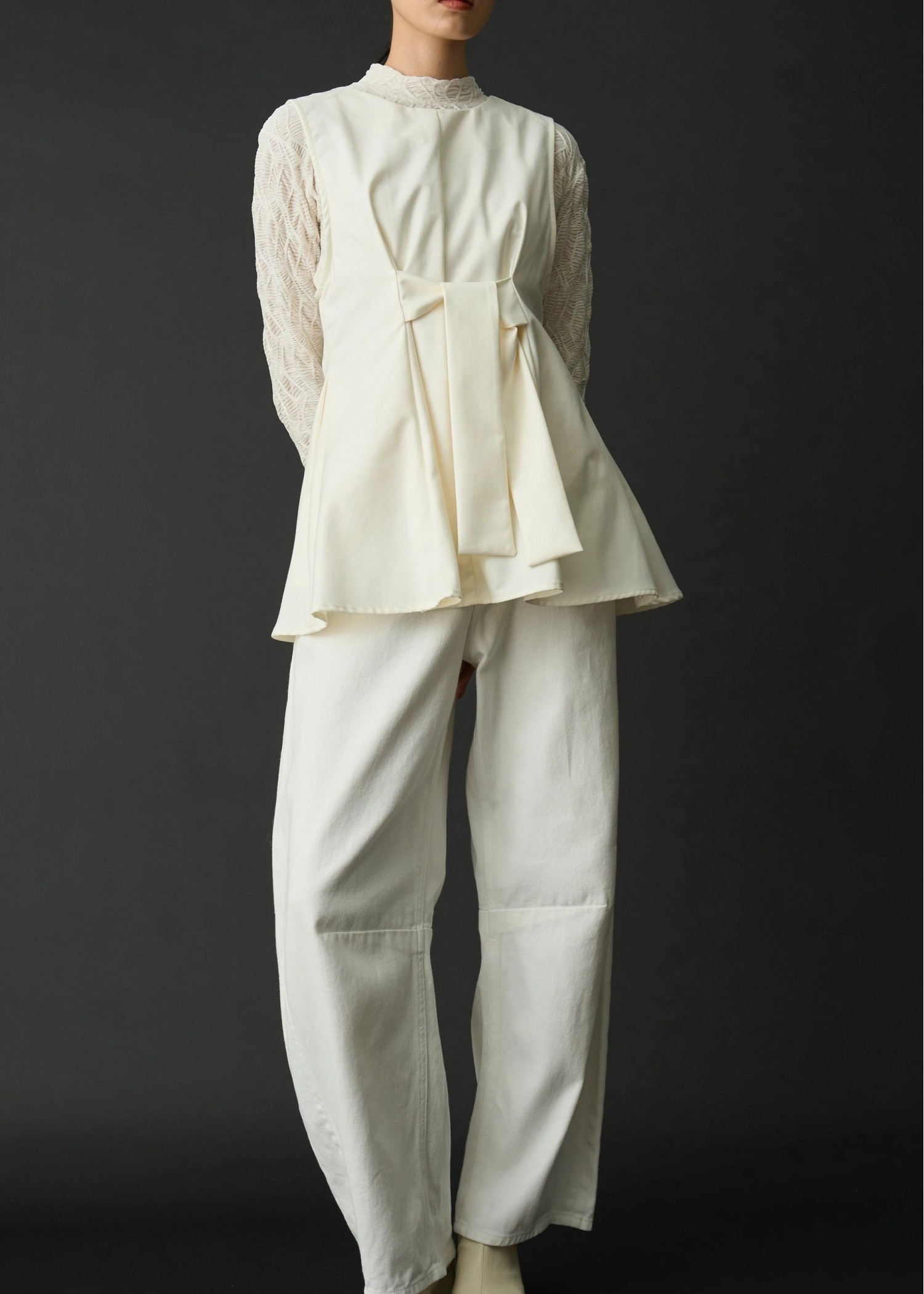 wave jacquard high neck sheer tops