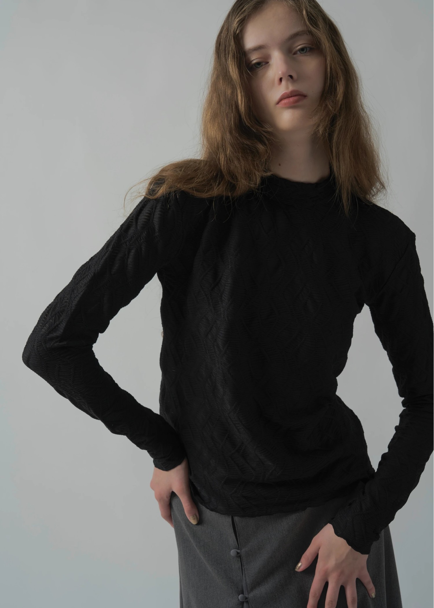 wave jacquard high neck sheer tops