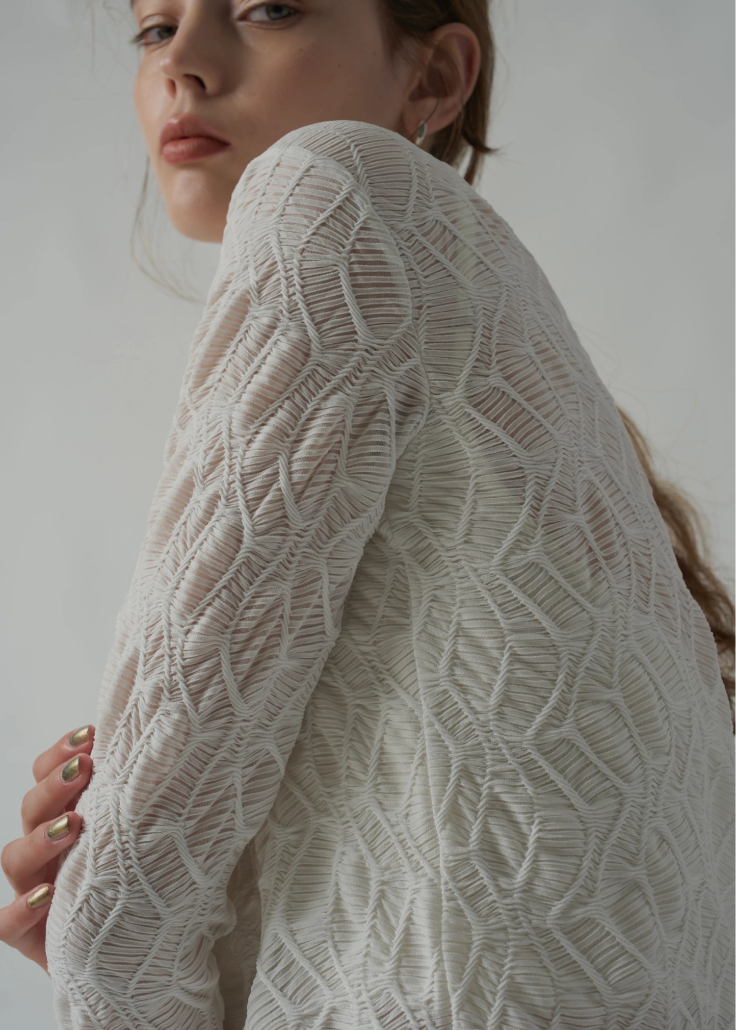 wave jacquard high neck sheer tops