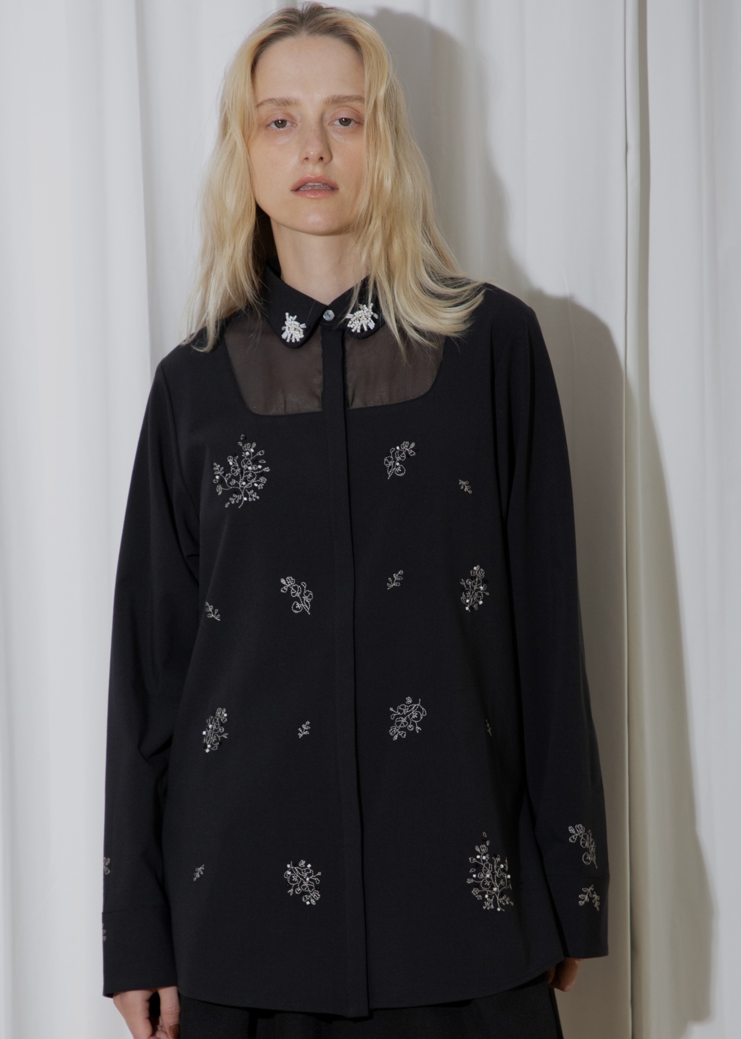 embroidery bijou motif sheer changeover SH