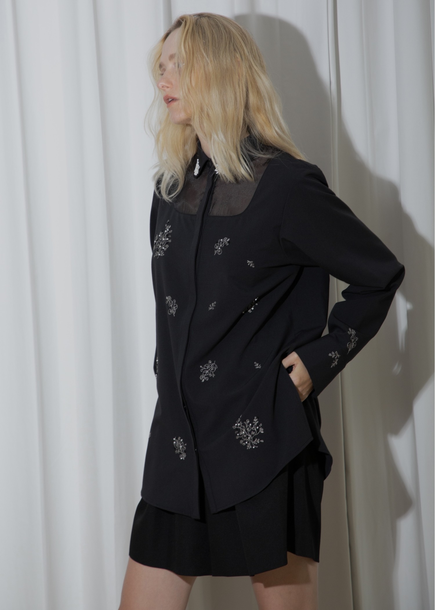 embroidery bijou motif sheer changeover SH