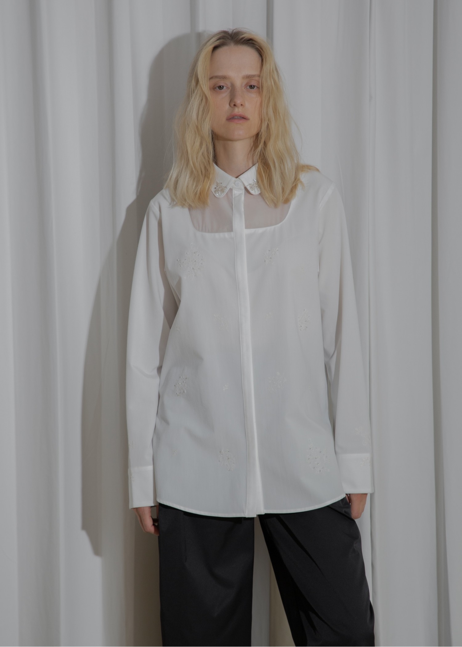 embroidery bijou motif sheer changeover SH