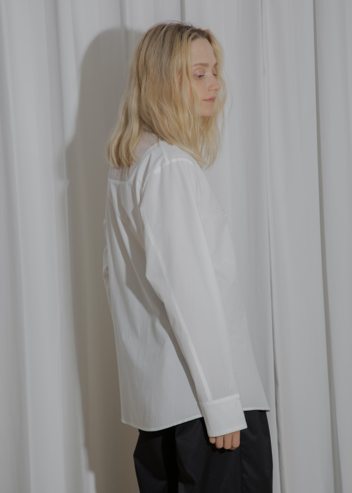 embroidery bijou motif sheer changeover SH