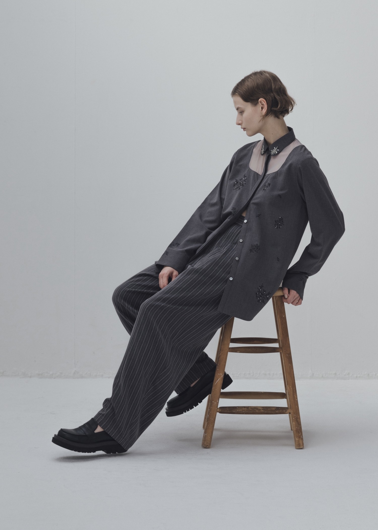 embroidery bijou motif sheer changeover SH