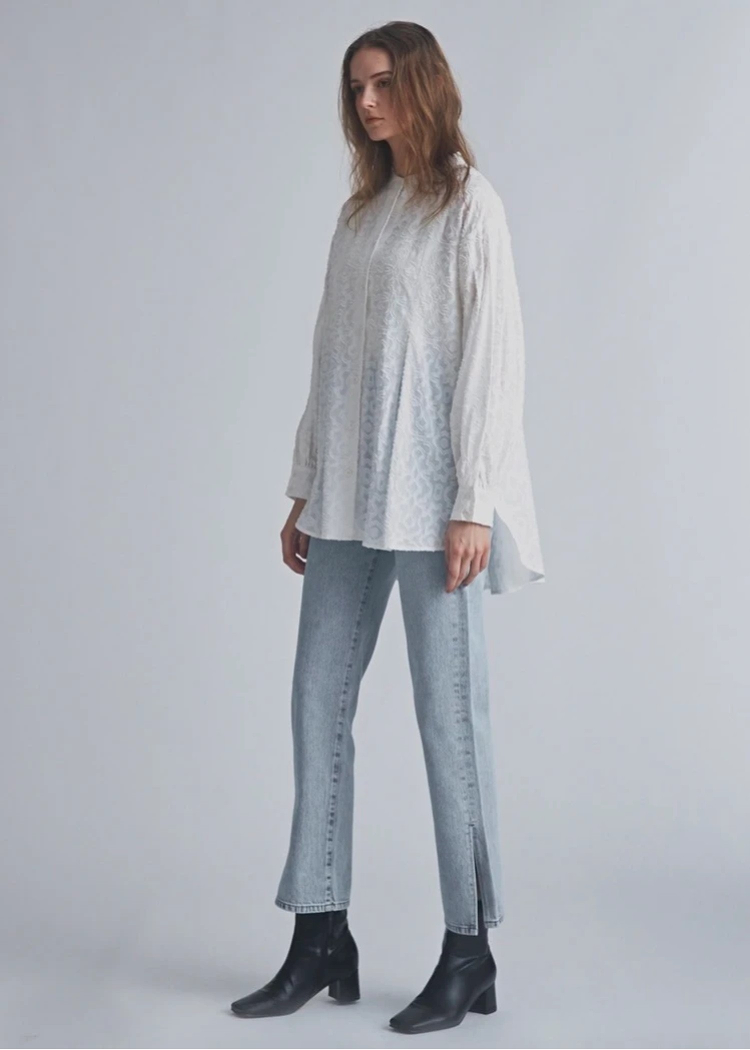 band collar round tuck flare shirt