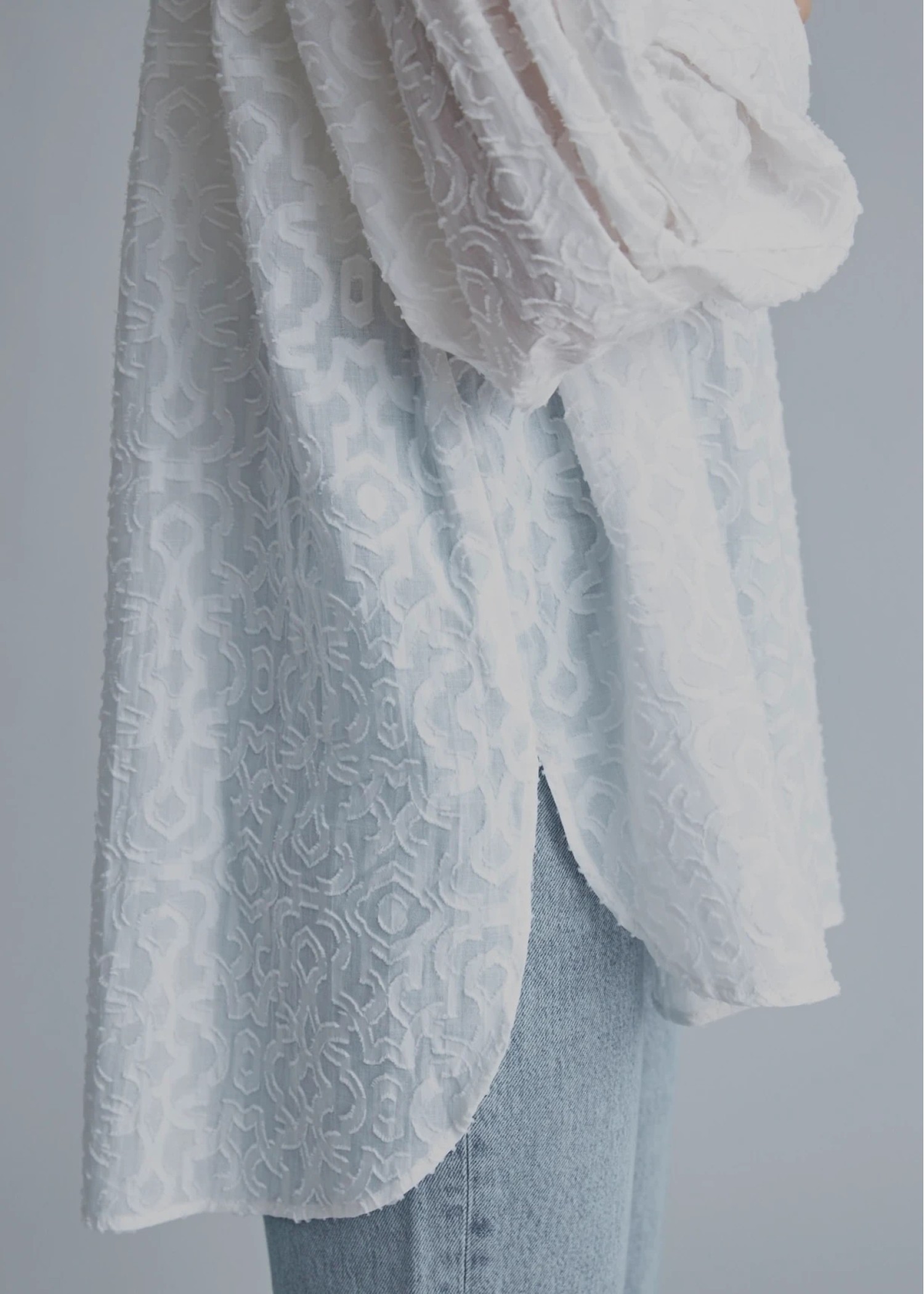 band collar round tuck flare shirt