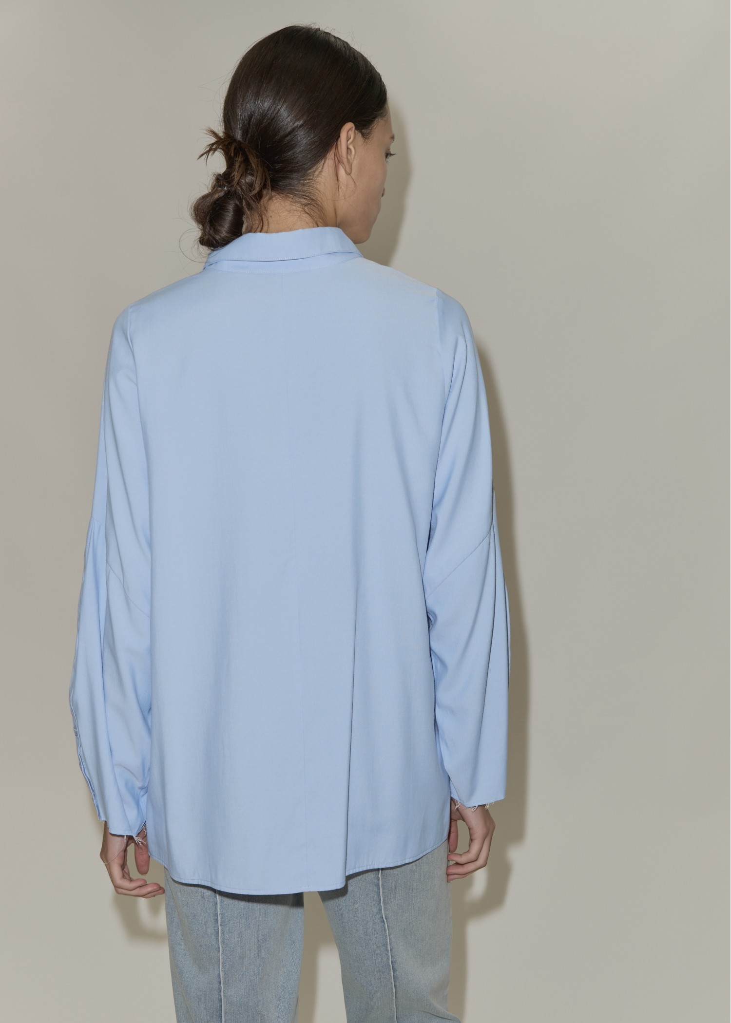 overlap collar cut off sleeve SH