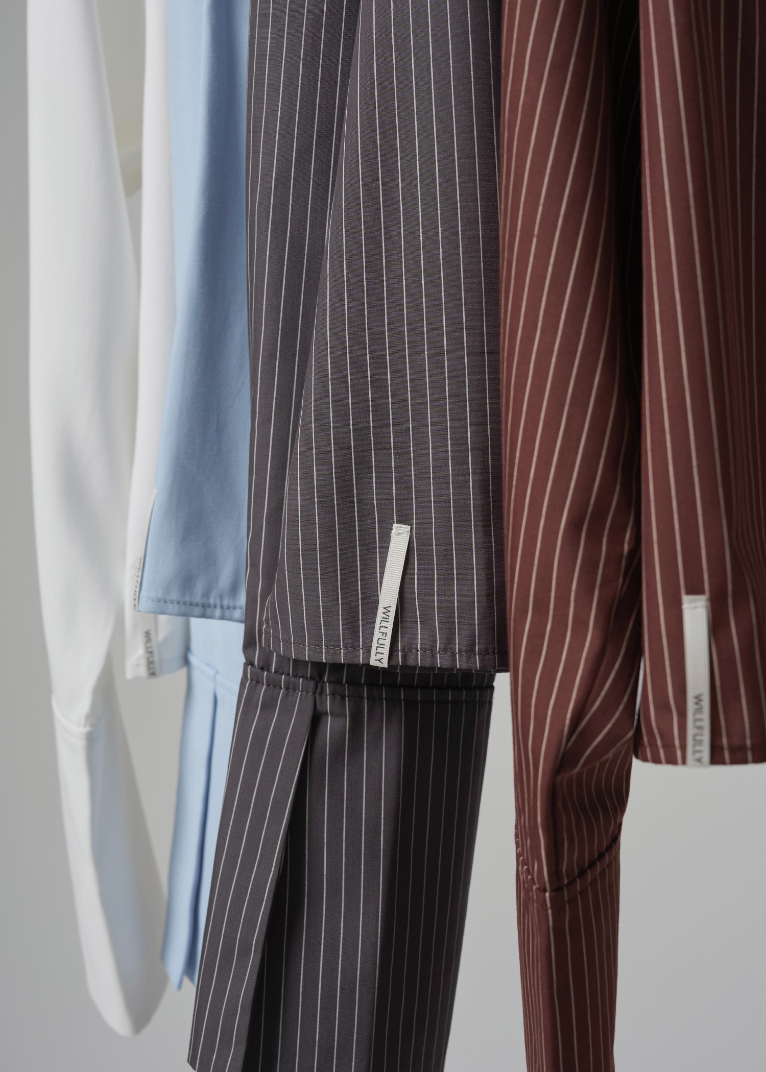 band collar pin tuck short SH