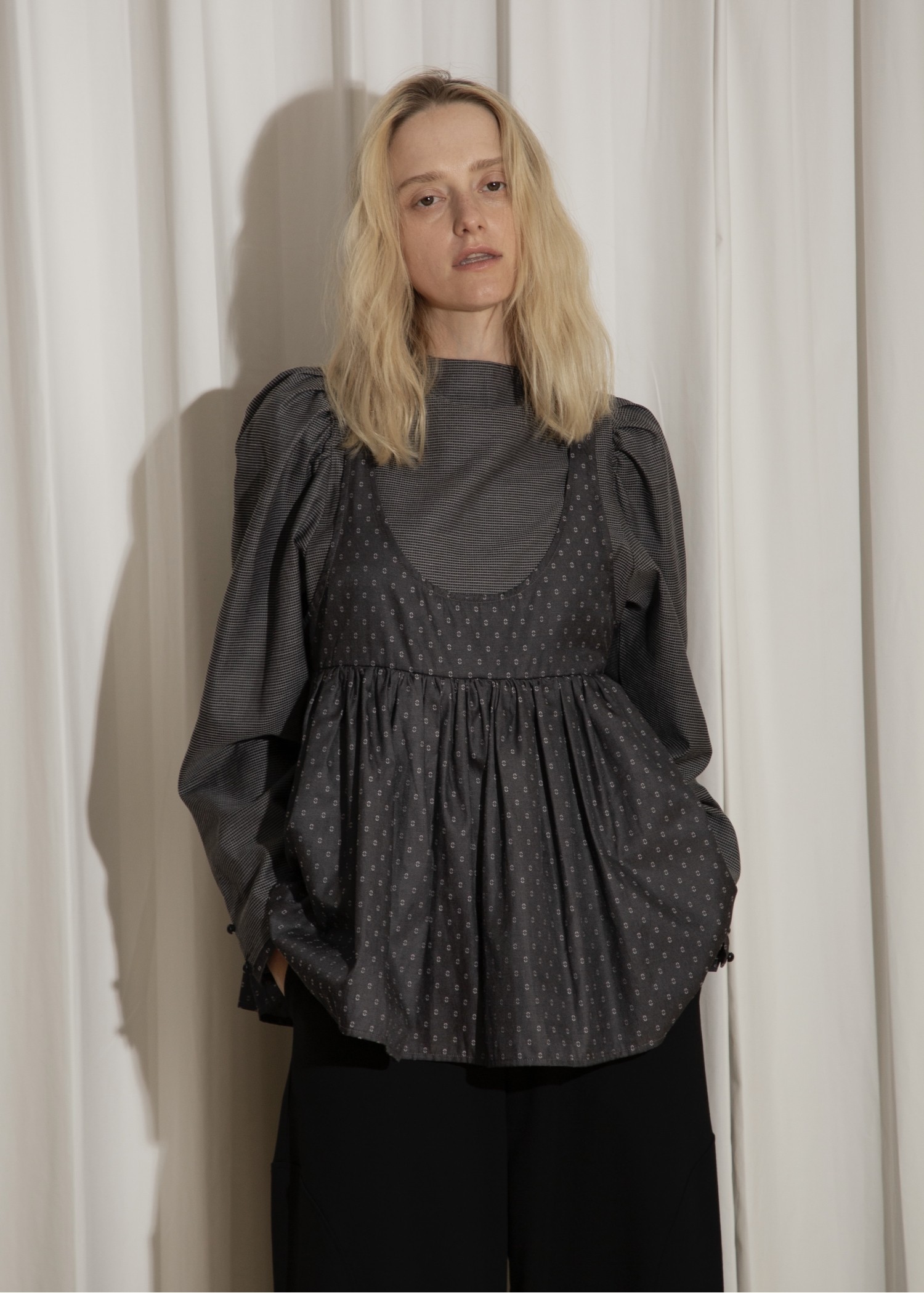 jacquard layered volume sleeve gather BL