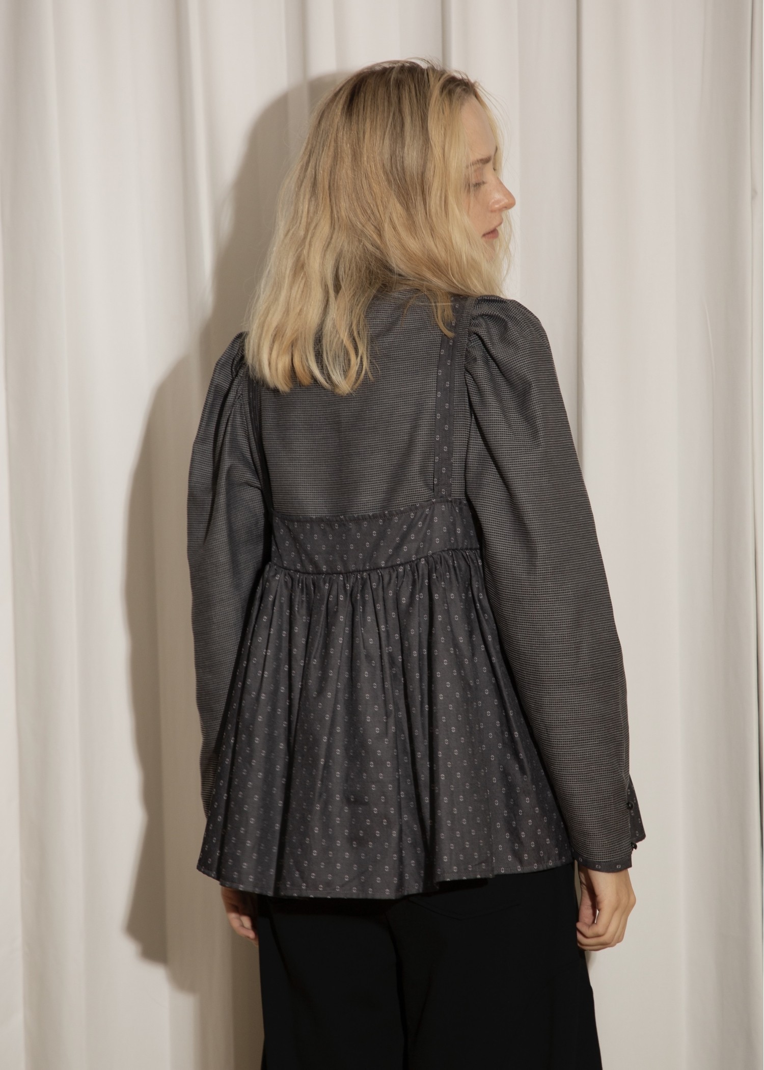 jacquard layered volume sleeve gather BL