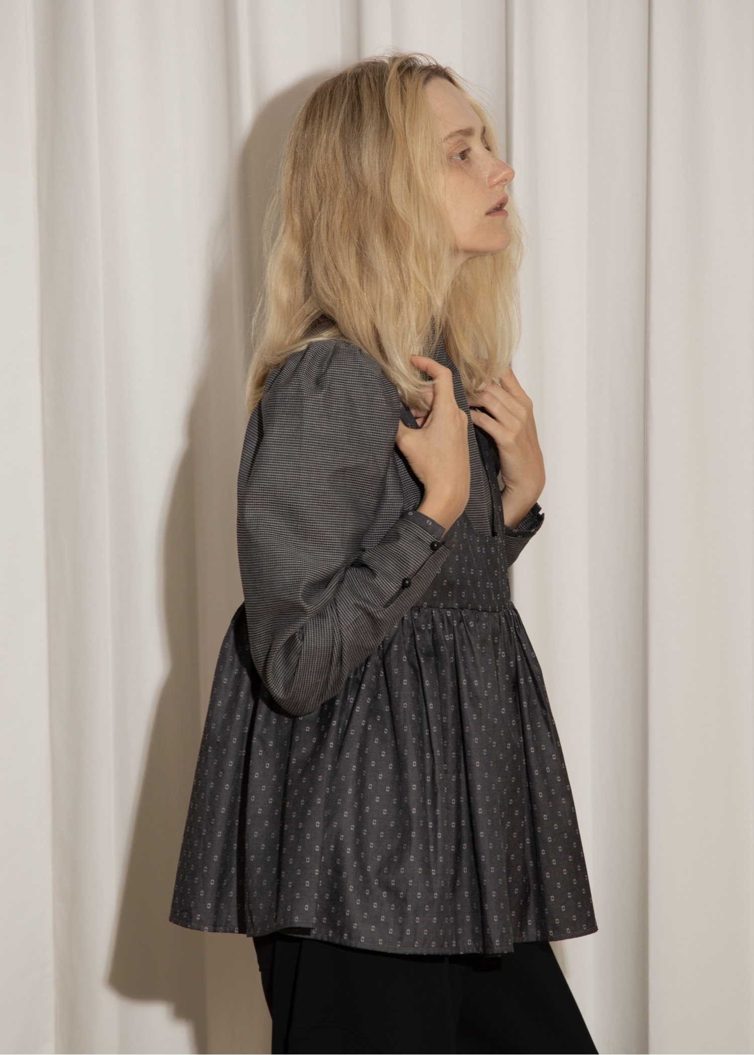 jacquard layered volume sleeve gather BL