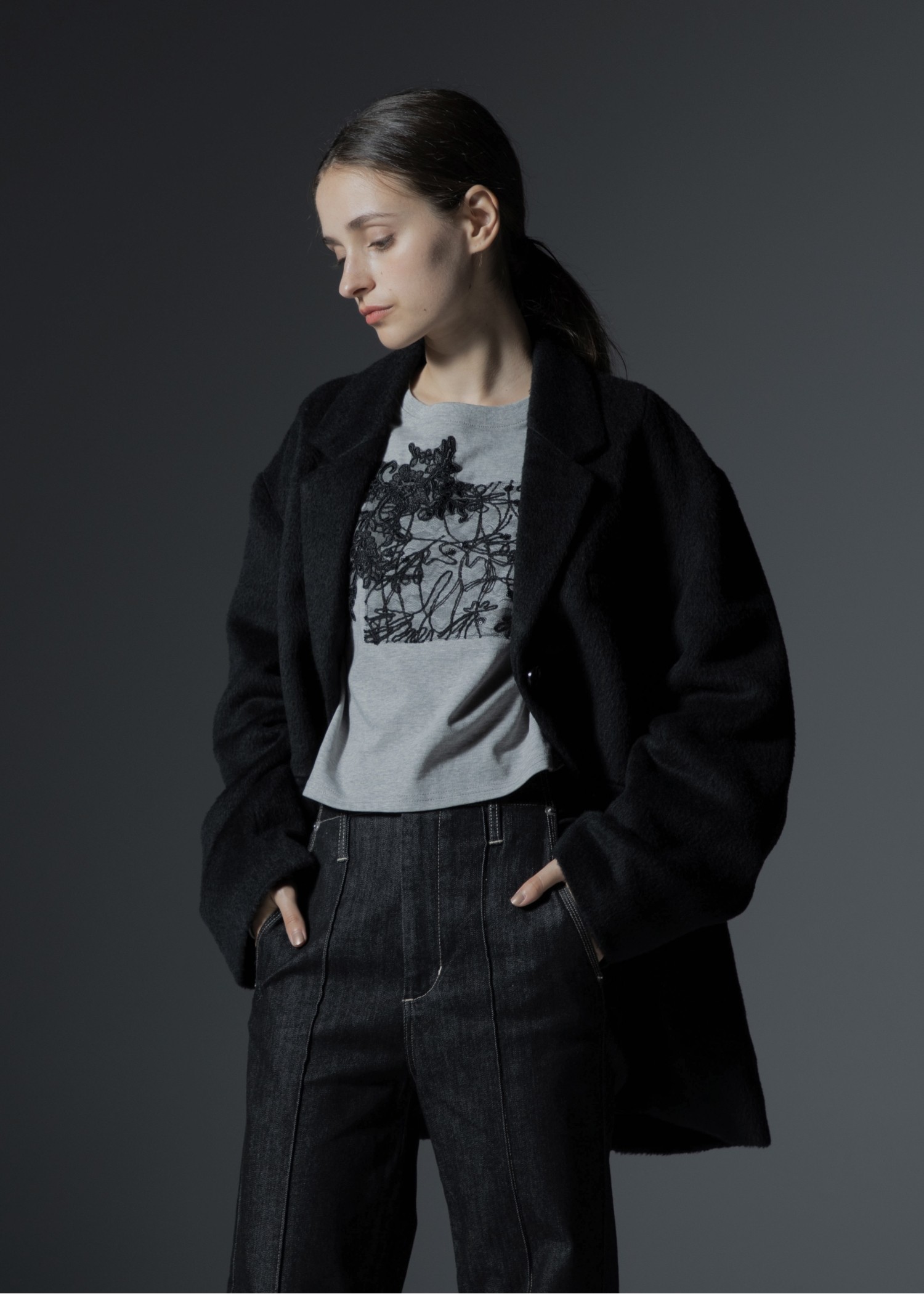 lace motif arrangement long T