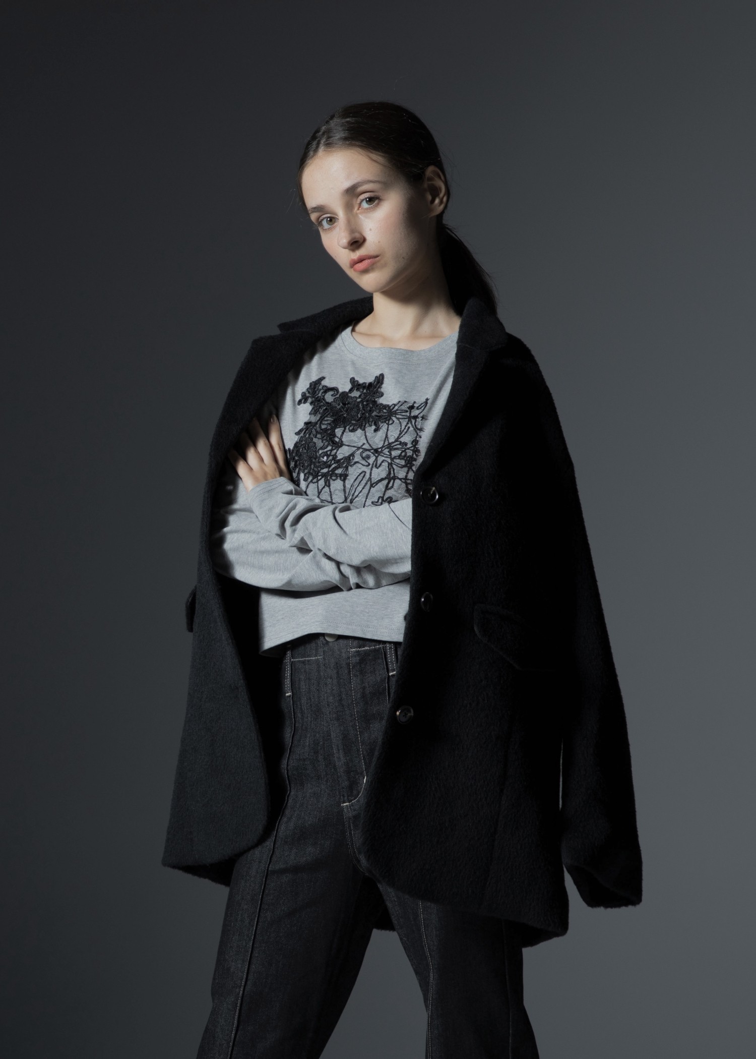 lace motif arrangement long T