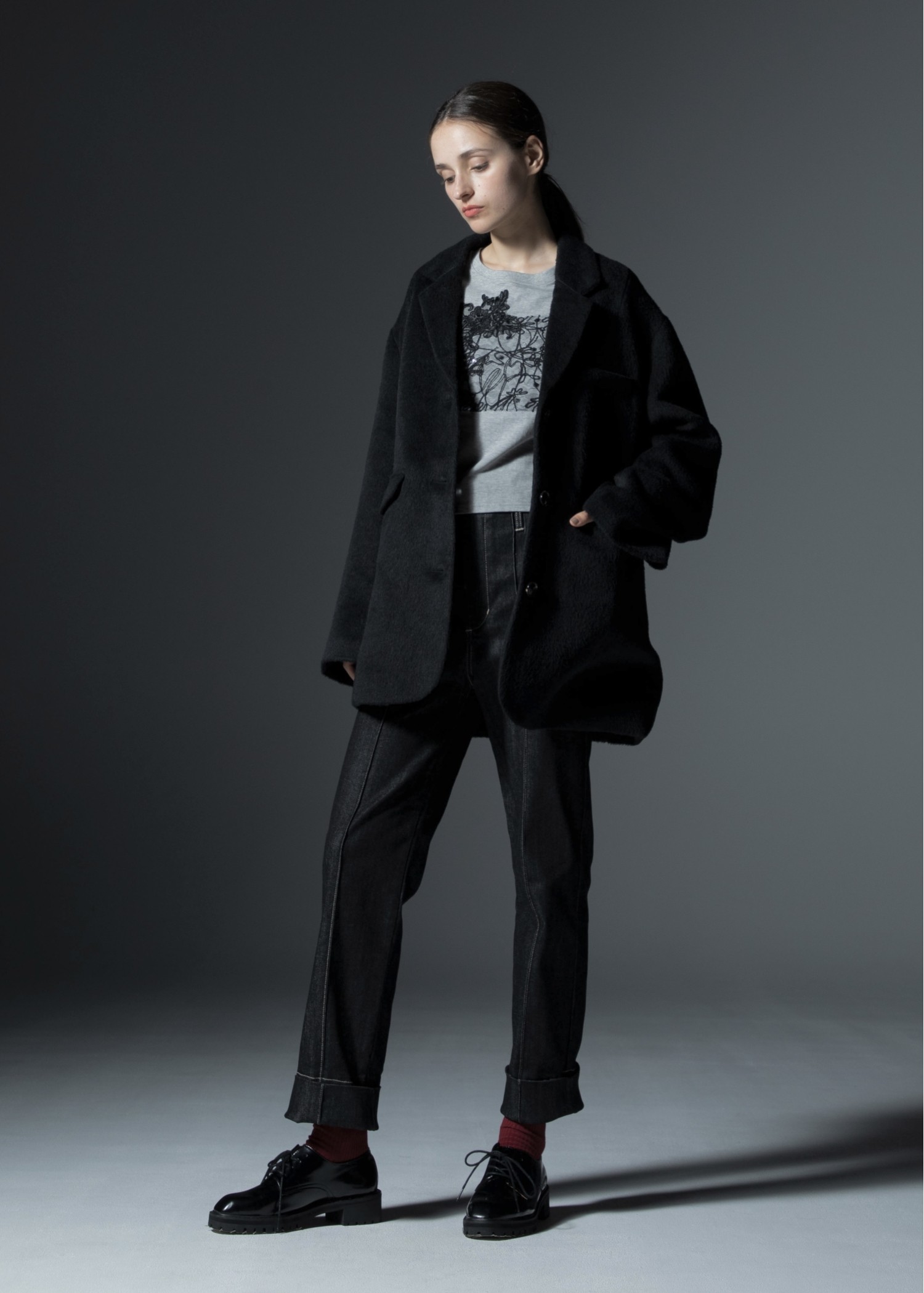 lace motif arrangement long T