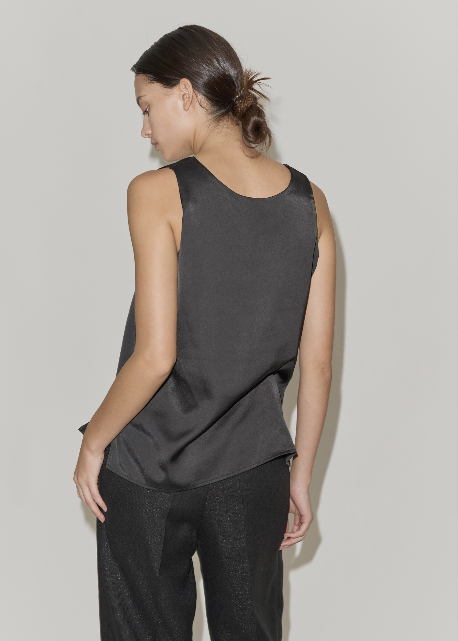 mat satin 2way simple no sleeve tops